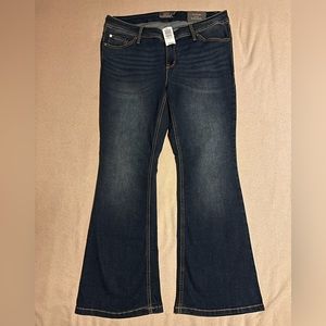 Women’s Torrid Luxe Slim Bootcut Jeans; size 14S; brand new, never worn